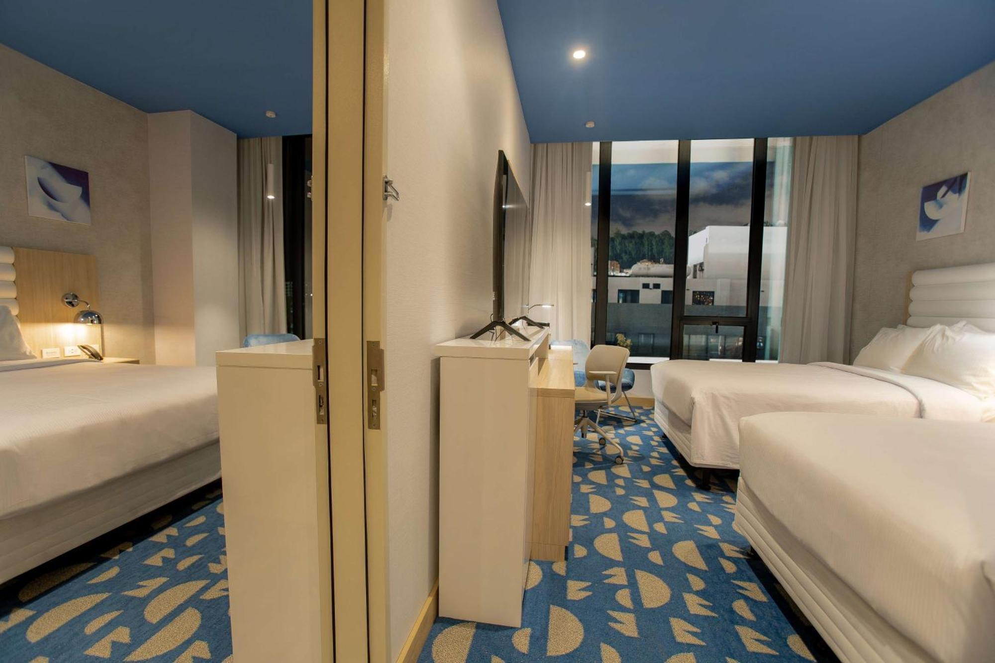 Hampton By Hilton Quito La Carolina Park Exterior foto