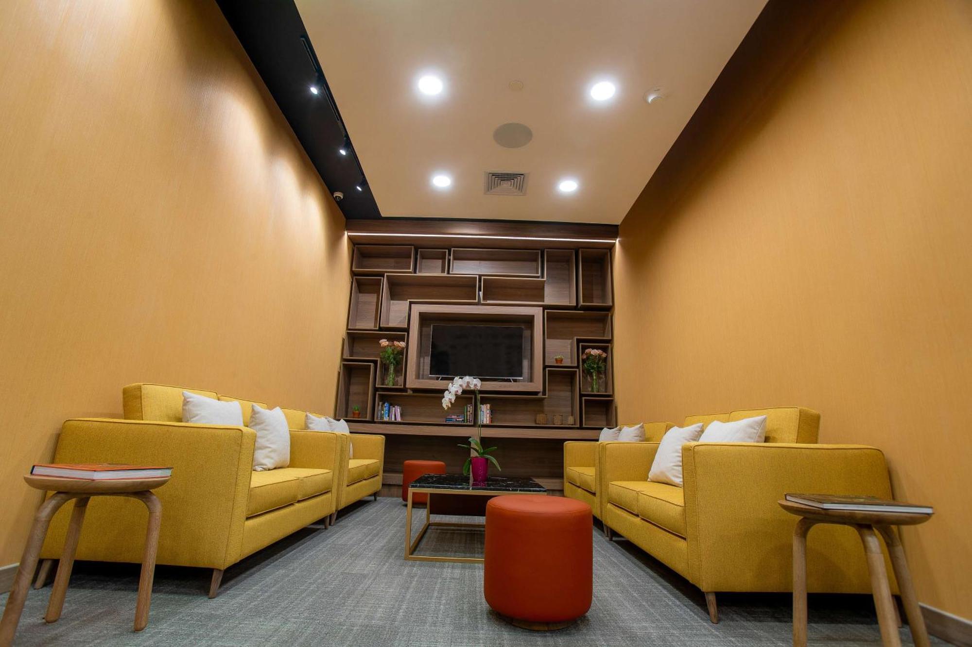 Hampton By Hilton Quito La Carolina Park Exterior foto